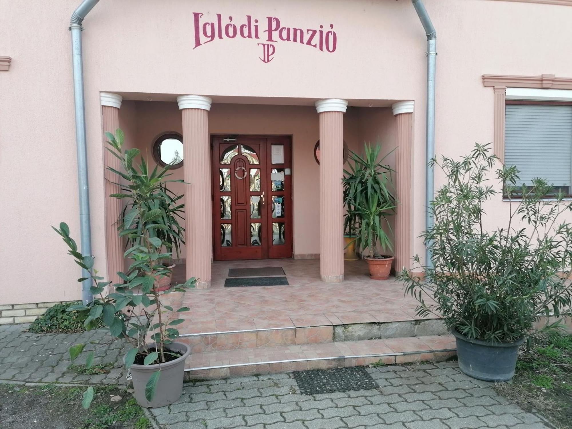 Iglódi Panzió Hotel Kuntszentmárton Kültér fotó