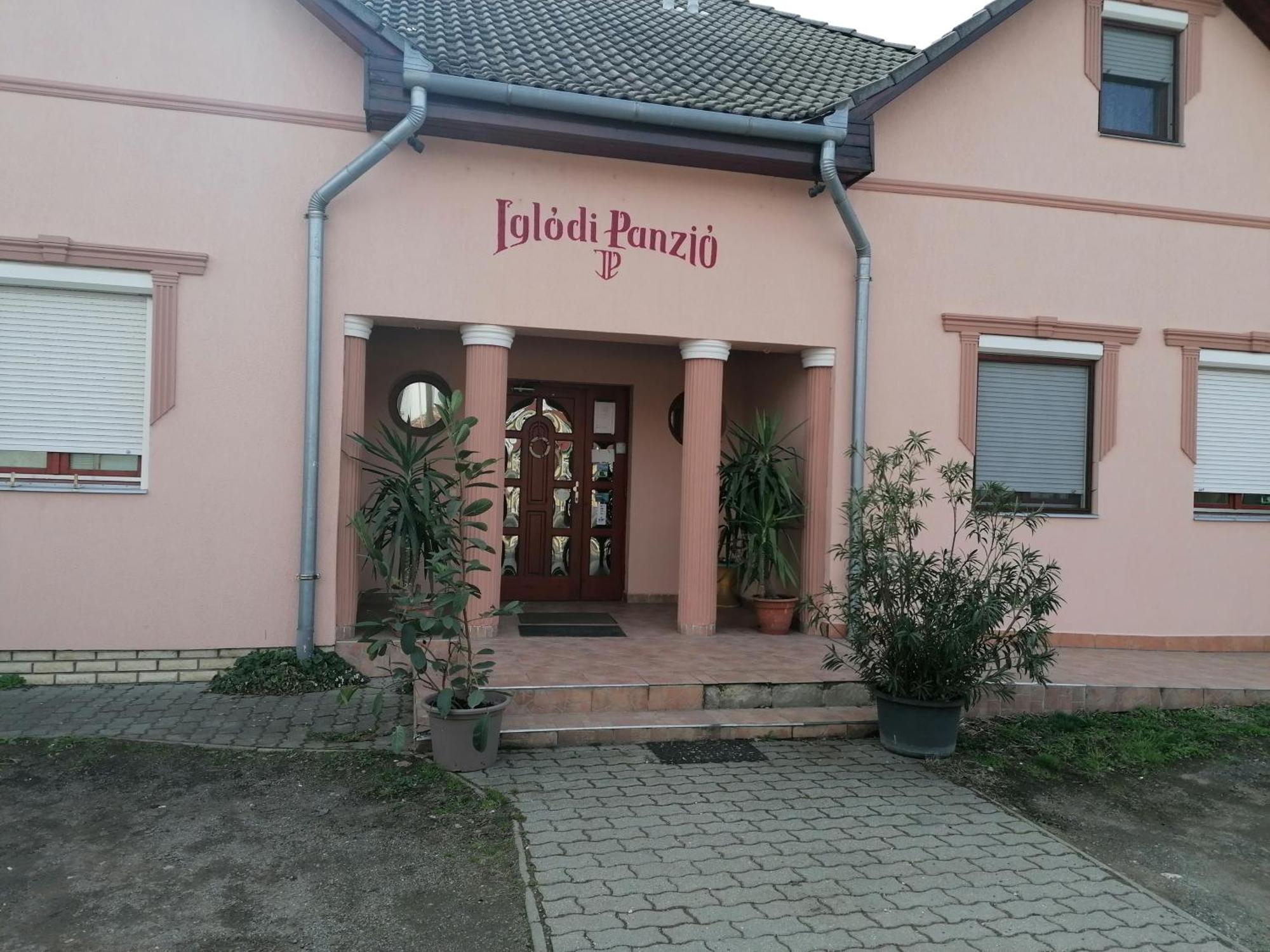 Iglódi Panzió Hotel Kuntszentmárton Kültér fotó