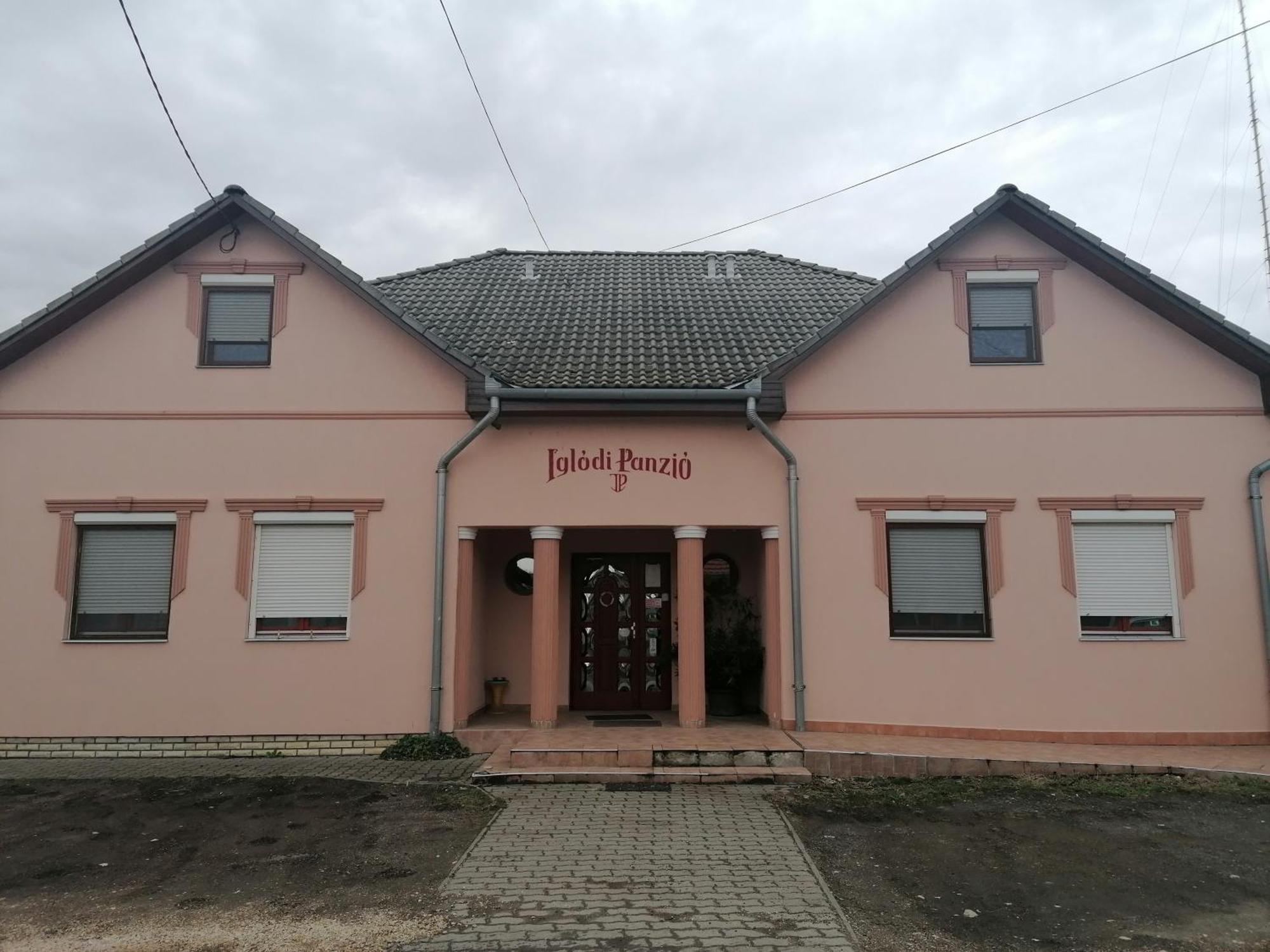 Iglódi Panzió Hotel Kuntszentmárton Kültér fotó